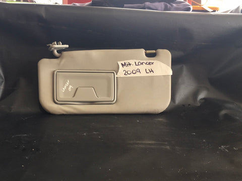 Visera Izq. Mitsubishi Lancer 2009