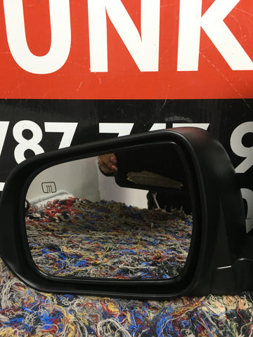 Retrovisor izq Toyota Sienna 13-14