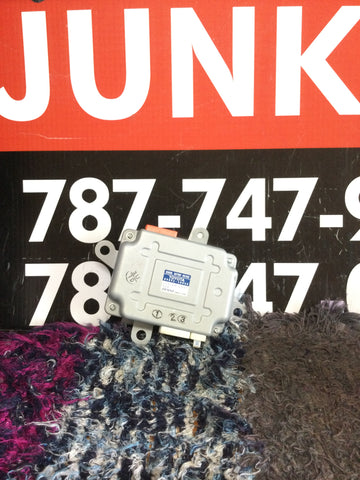 Módulo de Voltaje de Batería Toyota Rav4 16-19