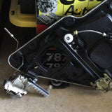 Maquinaria de Puerta Der Jeep Grand Cherokee 11-18