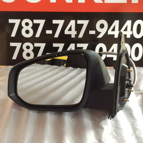 Retrovisor izq Toyota Tacoma 16-23