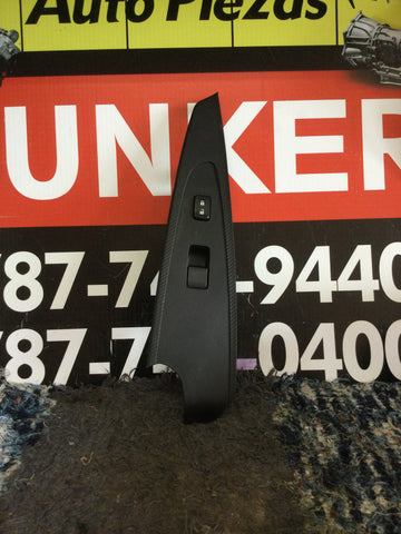 Control de Ventana Der Del Mazda 2/Toyota Yaris 16-22