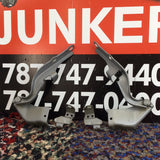 Goznes del Bonete Izq/Der Toyota Tacoma 16-21