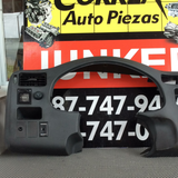 Careta de Marca Millas Toyota Rav4 98-00