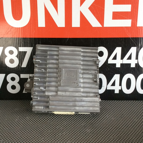 Amplificador de Radio Toyota Highlander 14-19