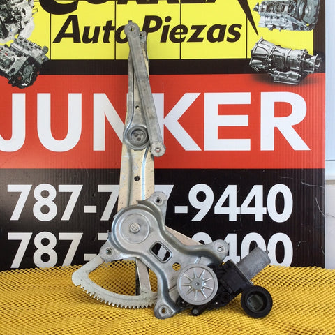 Maquinaria de Cristal izq Tras Toyota Tacoma 16-21