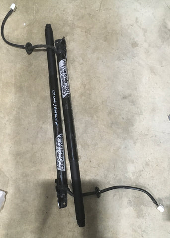 Botellas de Compuerta Mitsubishi Outlander 2022