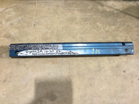 Barra Trasera Toyota IM/Scion 16-20