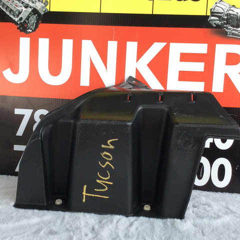 Accesorio Exterior izq del Bumper Hyundai Tucson 16-18