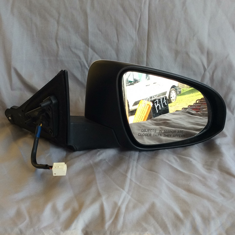 Retrovisor der Toyota Camry 15-17
