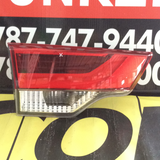 Foco Trasero de baúl izq Toyota Highlander 17-19