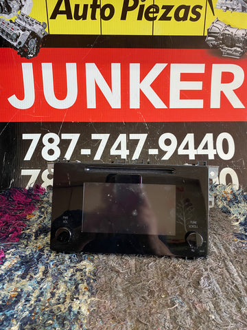 Radio Toyota Corolla 17-19