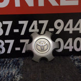 Centro de tapabocina Toyota Tacoma 05-15