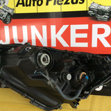 Foco Delantero der Toyota Prius C 12-14