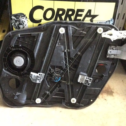 Maquinaria de Puerta Izq Kia Seltos 20-21