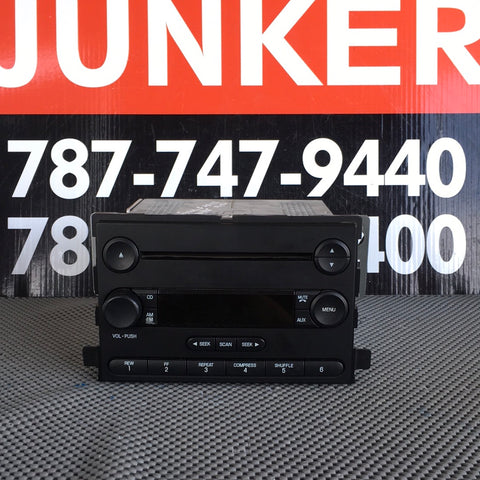 Radio Ford F150/250/350 05-07