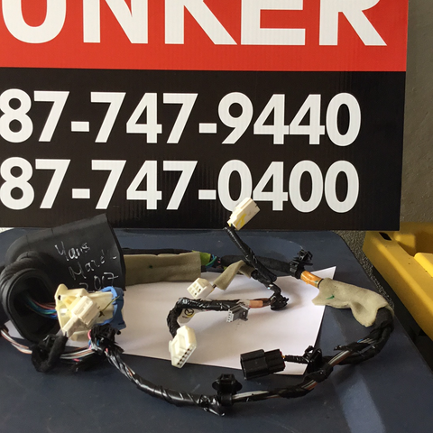 Rabiza  puerta der del Toyota Yaris Mazda y/o Mazda 2 2017