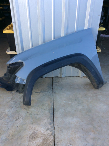 Guardalodo izq Toyota Tacoma 16-21