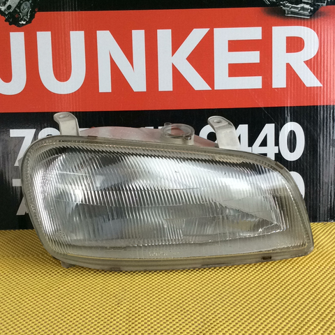 Foco Delantero der Toyota Rav4 96-97