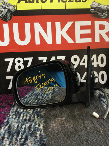 Retrovisor izq Toyota Tacoma 05-11