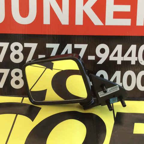 Retrovisor izq Nissan Pathfinder 87-95