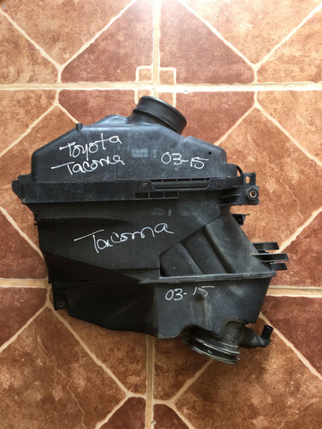 Filtro de Aire Toyota Tacoma 03-15