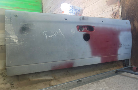 Compuerta Dodge RAM 02-08