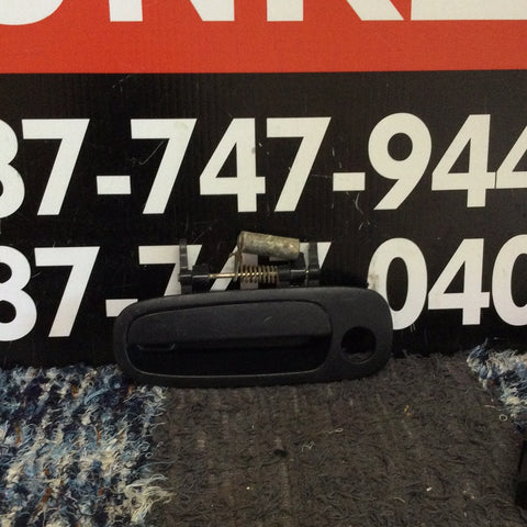 Handle Izq Del Toyota Corolla 96-99