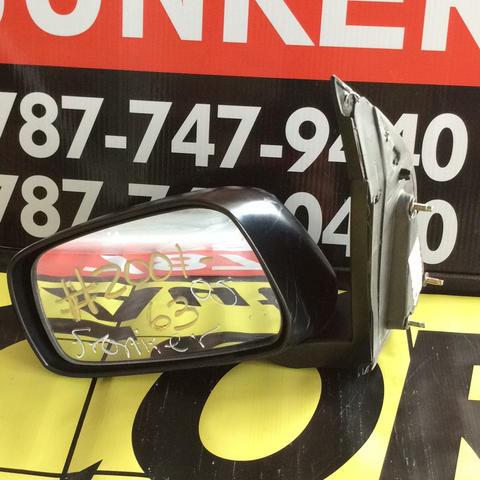 Retrovisor izq Nissan Frontier 05-19