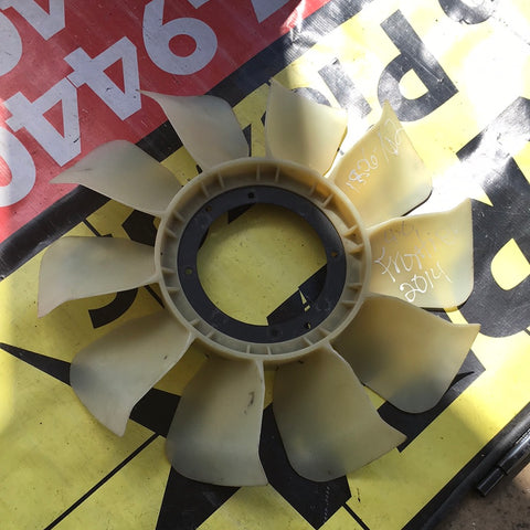 Abanico de radiador Nissan Frontier 2014