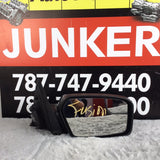 Retrovisor der Ford Fusion 10-12
