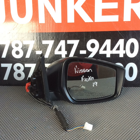 Retrovisor der Nissan Kicks 16-20