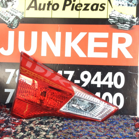 Foco Trasero de baúl izq Toyota Rav4 13-15