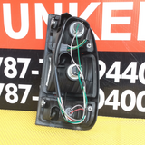 Foco Trasero izq Toyota Tundra 00-06