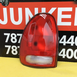 Foco Trasero izq Chrysler Town n Country/Voyager, Dodge Durango/Caravan 96-03