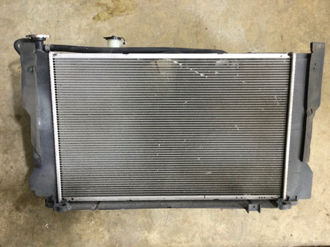 Radiador Toyota Corolla Sedan 14-16