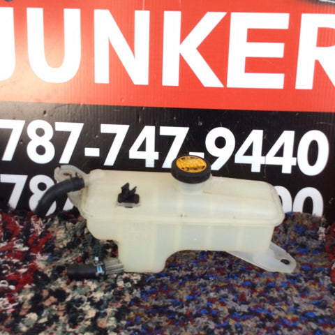 Can de Agua Toyota Rav4 06-18