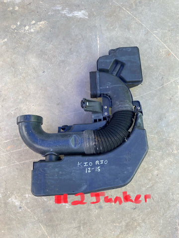 Accesorio de Filtro de Aire Kia Rio 12-15