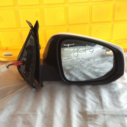 Retrovisor der Toyota Tacoma 16-20