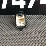 Botón de ventana izq Mitsubishi Galant 99-04