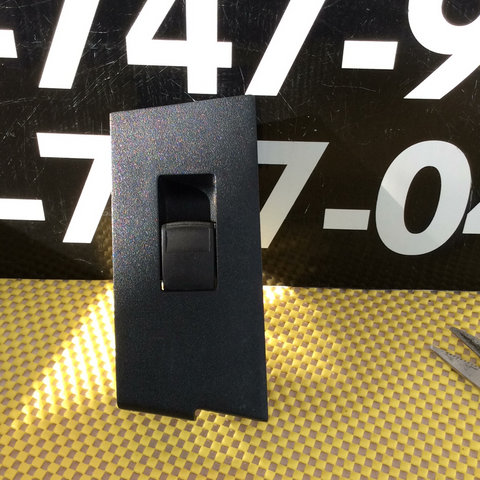 Control de ventana izq Toyota Corolla 14-18