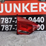 Foco trasero de baúl izq Volkswagen Passat 12-15