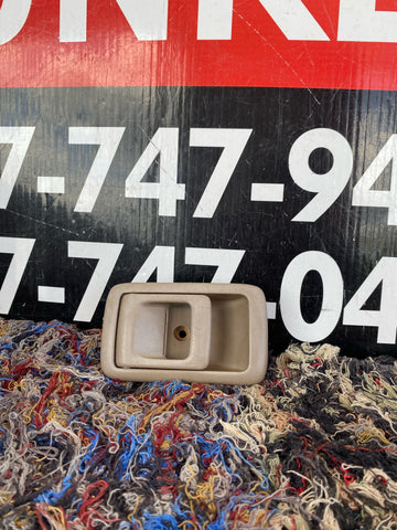 Handle Interior Izq/Der Toyota Tacoma 01-04