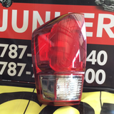 Foco Trasero izq Toyota Tacoma 16-18
