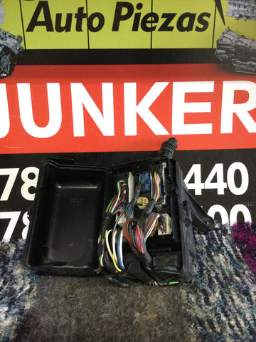 Módulo Caja de Fusibles Toyota Tundra 07-10