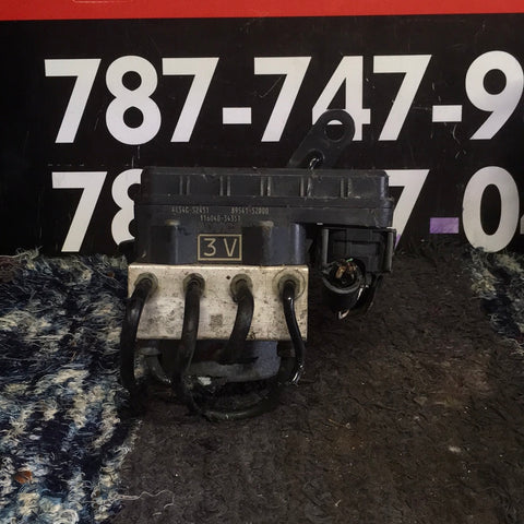 ABS Toyota Yaris HB 2015