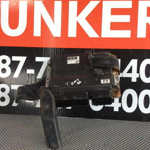 Computadora Toyota Rav 02-04