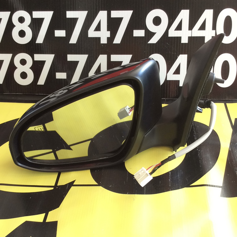 Retrovisor izq Toyota Corolla XRS 14-19