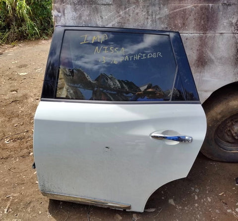 Puerta Izq Tras Nissan Pathfinder 13-16