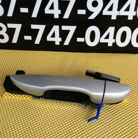 Handle izq Toyota Corolla Sedan 14-19